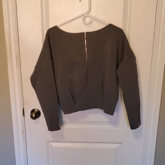 Silence and Noise Grey Cropped Sweatshirt - Picture 2 of 2